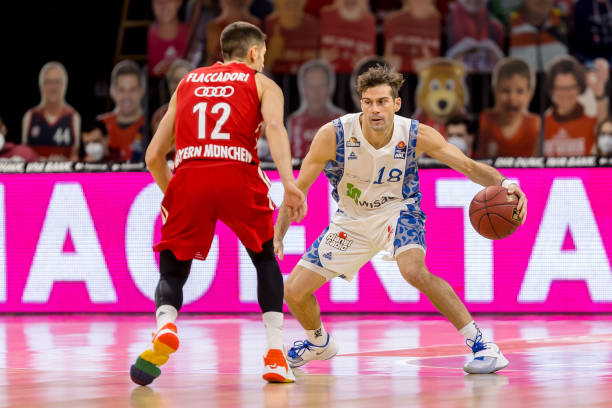 这正是当前 这正是当前